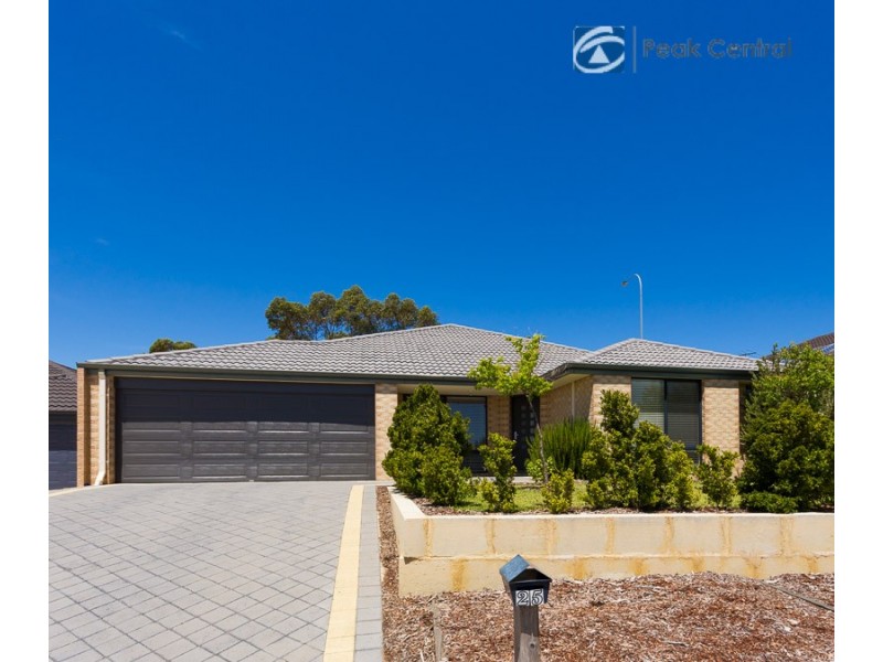 25 Wedgetail Crescent, Success WA 6164