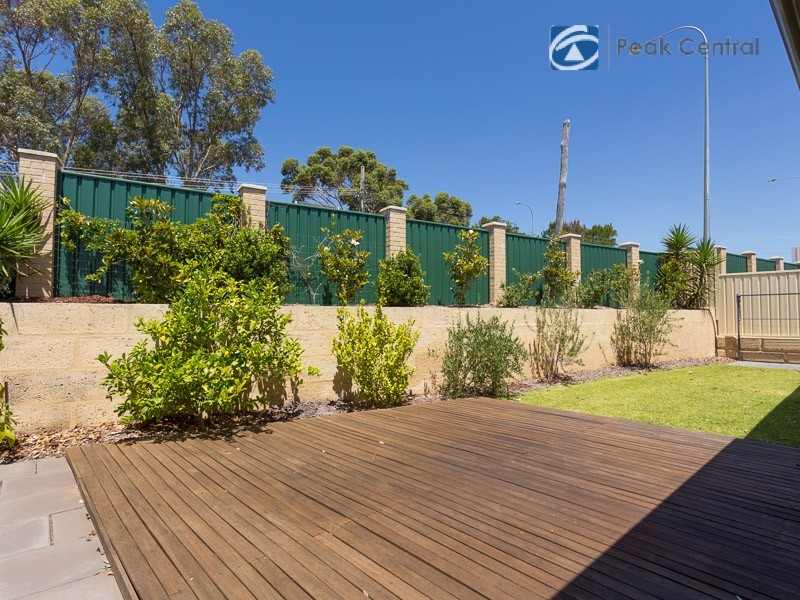 25 Wedgetail Crescent, Success WA 6164