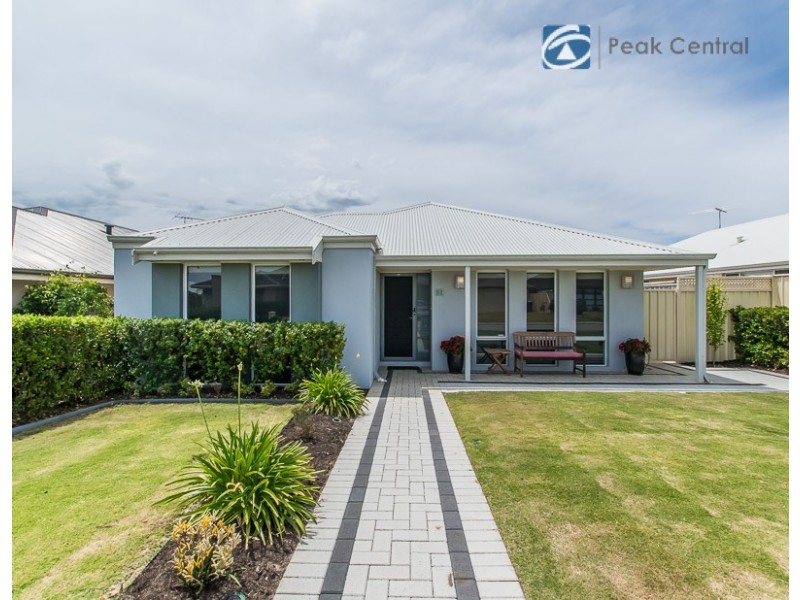 38 Normanby Bend, Success WA 6164