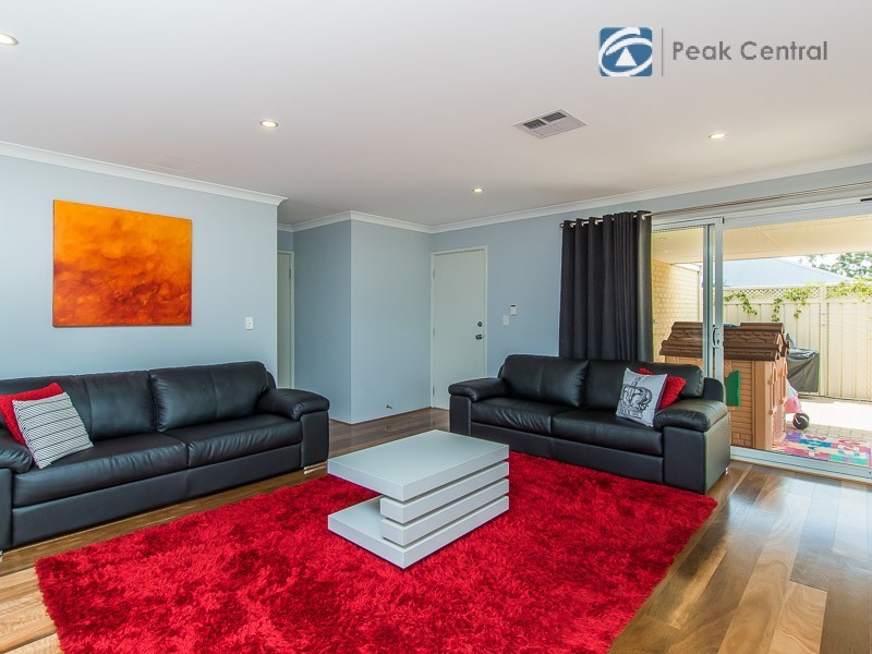 38 Normanby Bend, Success WA 6164