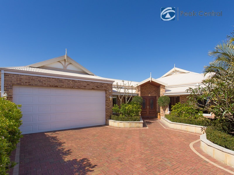 19 Dryandra Elbow, Atwell WA 6164