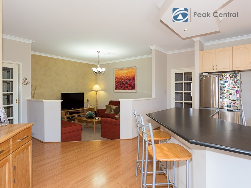 19 Dryandra Elbow, Atwell WA 6164