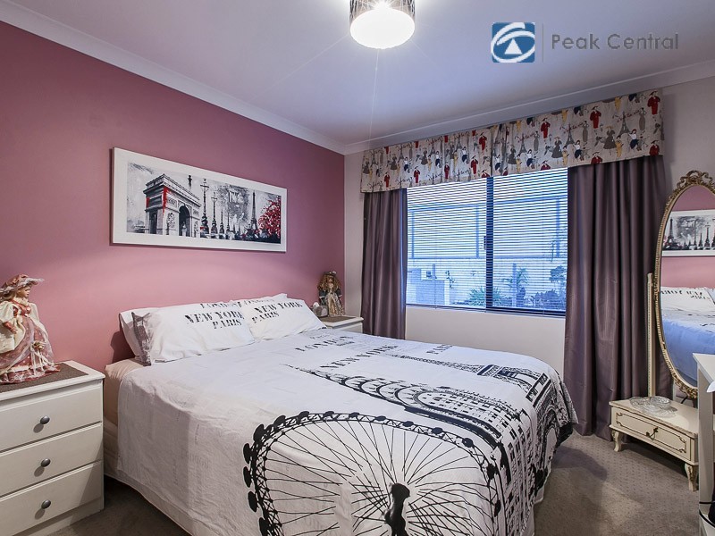 22 Longwood Bend, Aubin Grove WA 6164