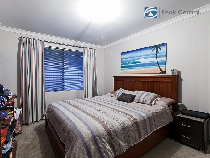 22 Longwood Bend, Aubin Grove WA 6164