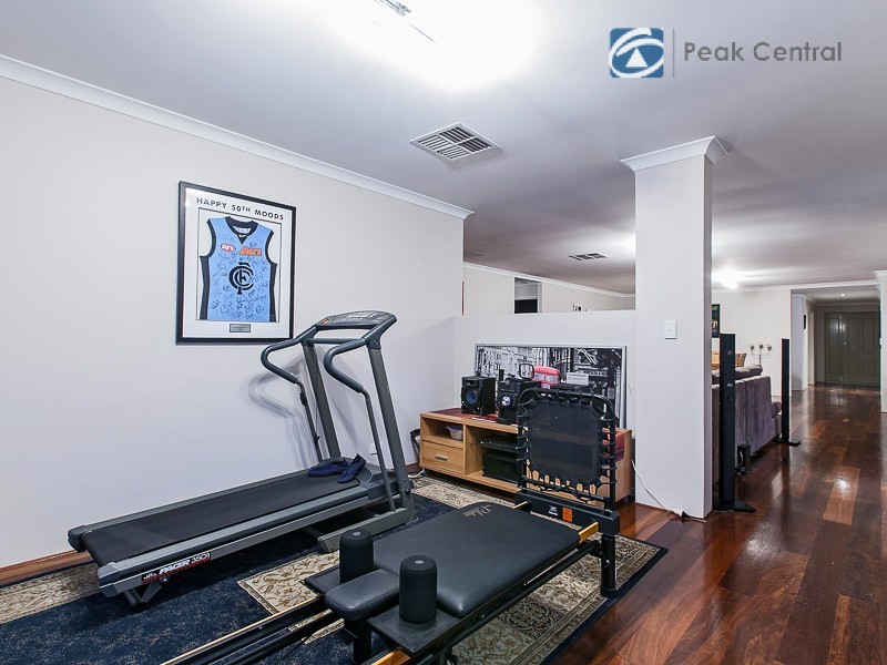 22 Longwood Bend, Aubin Grove WA 6164