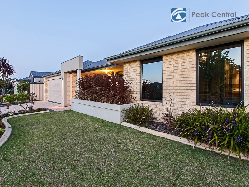 22 Longwood Bend, Aubin Grove WA 6164
