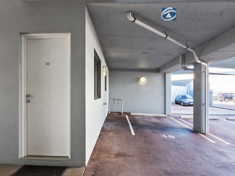 30/2 Stockton Bend, Cockburn Central WA 6164