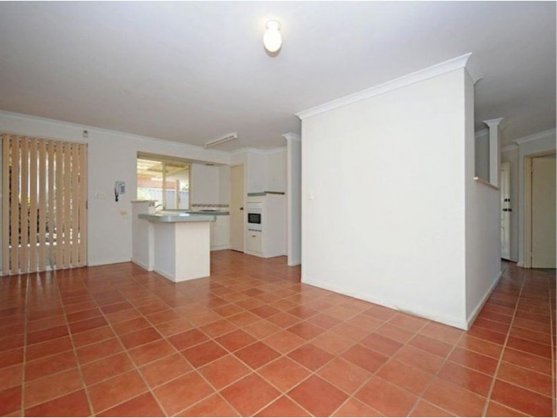 3 Marie Court, Atwell WA 6164