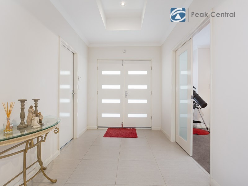 15 Carcione Rise, Yangebup WA 6164
