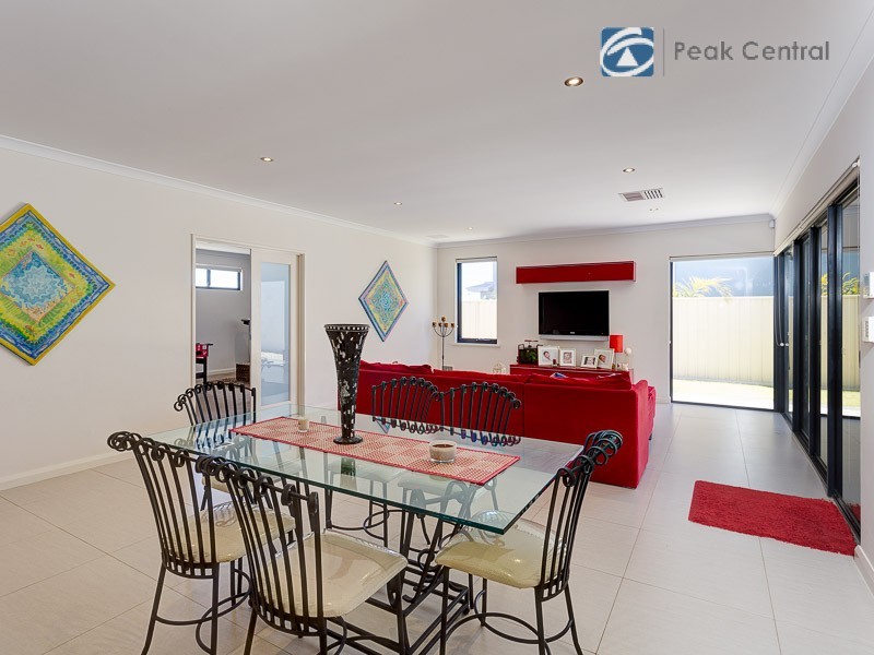 15 Carcione Rise, Yangebup WA 6164