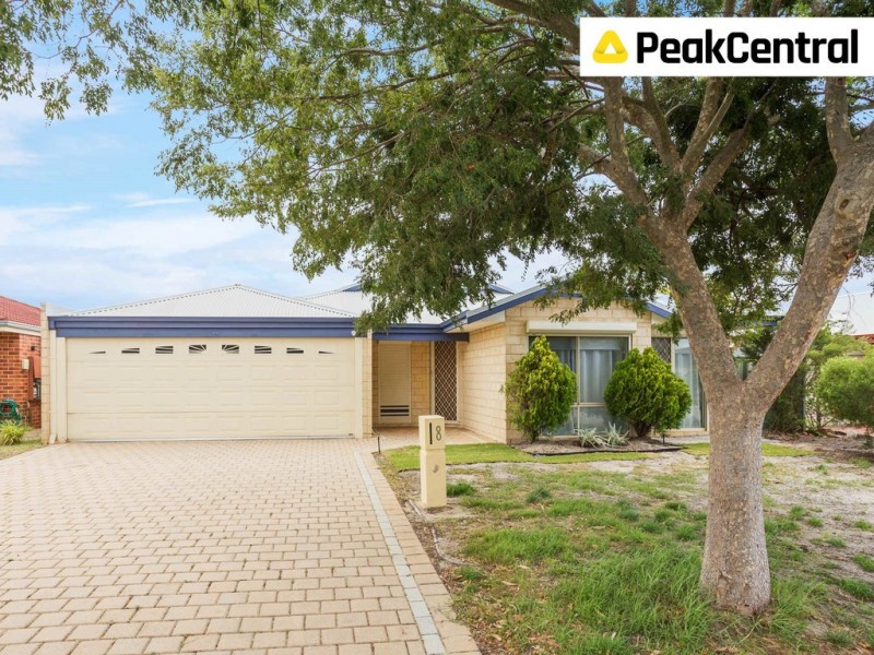 8 Tozer Loop, Atwell WA 6164