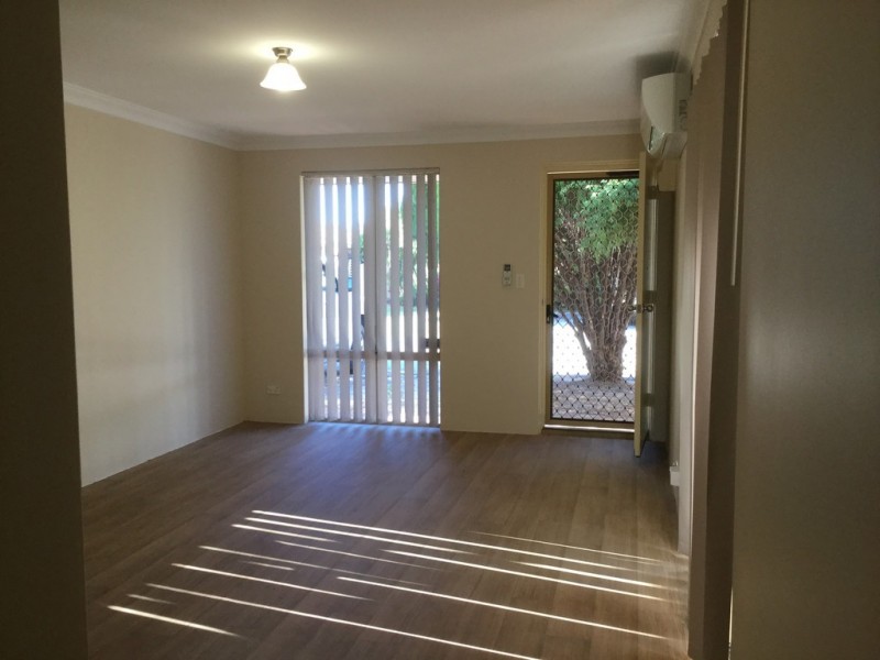 22/208 Burslem Drive, Maddington WA 6109