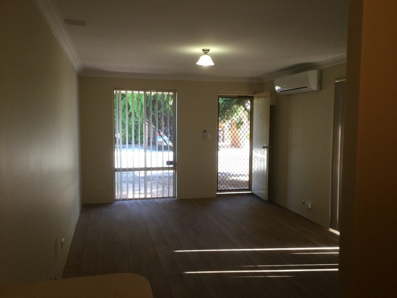 22/208 Burslem Drive, Maddington WA 6109