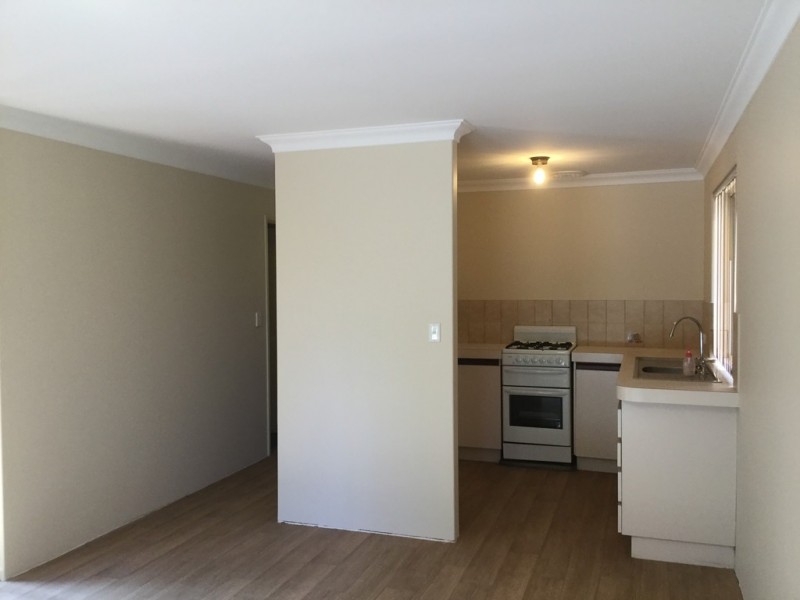 22/208 Burslem Drive, Maddington WA 6109