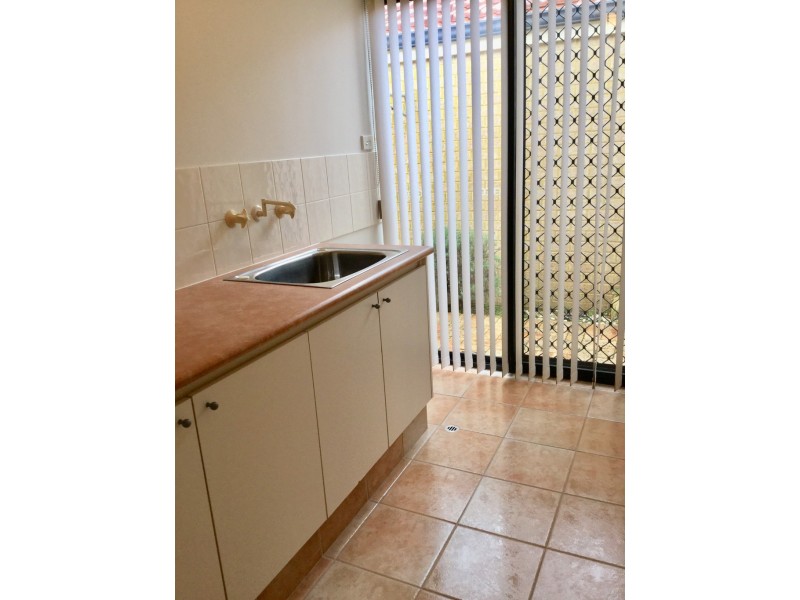 4/5 Cottrill Street, Myaree WA 6154