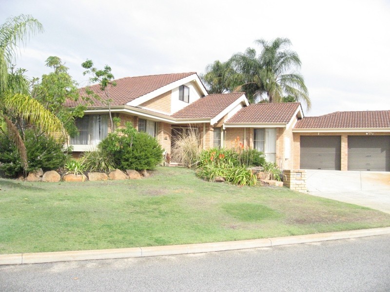 43 Paterson Gardens, Winthrop WA 6150