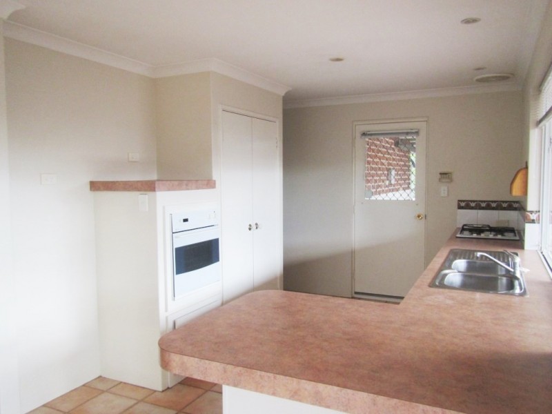 25 Freshwater Drive, Atwell WA 6164
