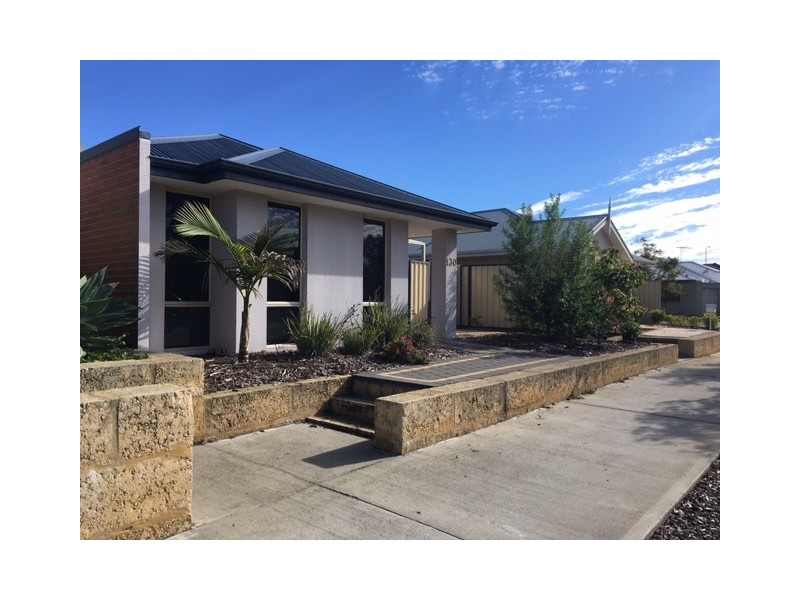 130 Lyon Road, Aubin Grove WA 6164