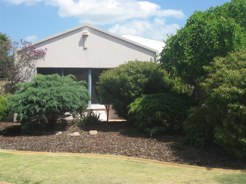 3 Bodella Gardens, Atwell WA 6164