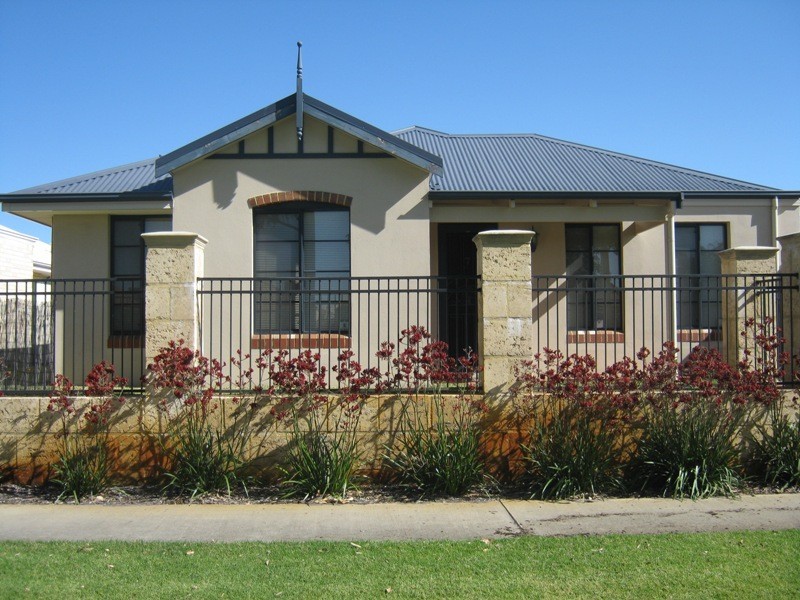 7 Village Lane, Success WA 6164