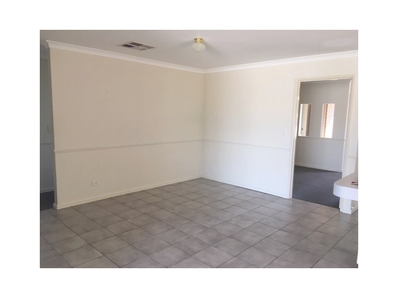 17 Dreier Court, Atwell WA 6164