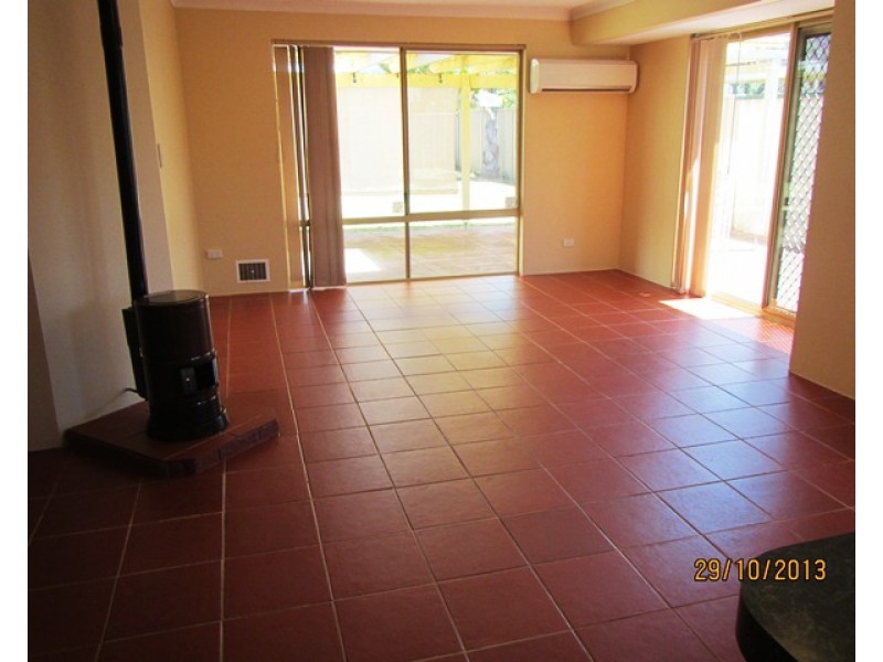 5 Hayton Mews, Atwell WA 6164