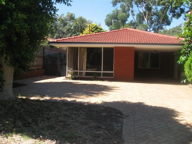 14b Coldwells Street, Bicton WA 6157