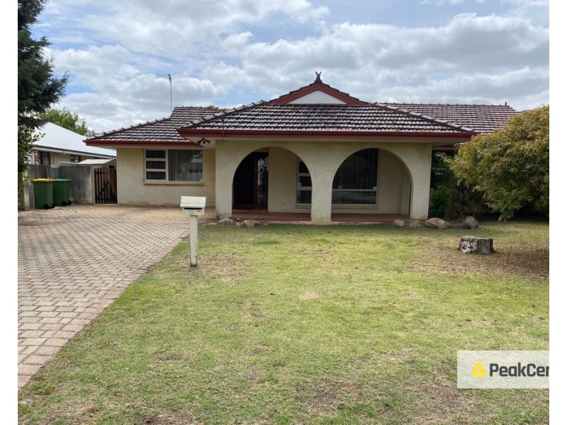 11 Bedford Rd, Ardross WA 6153