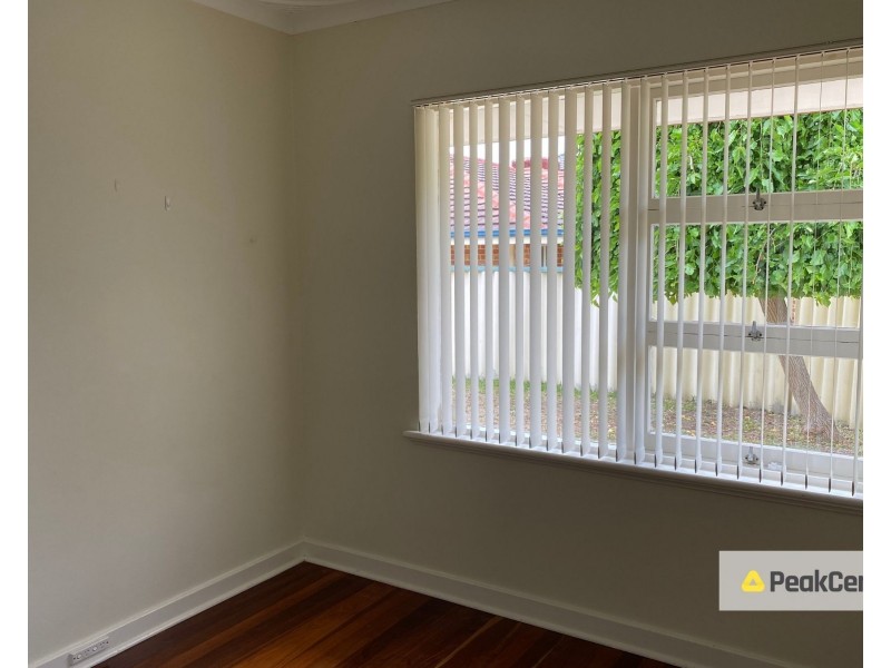 11 Bedford Rd, Ardross WA 6153