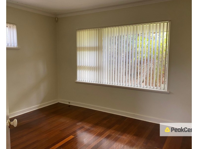 11 Bedford Rd, Ardross WA 6153