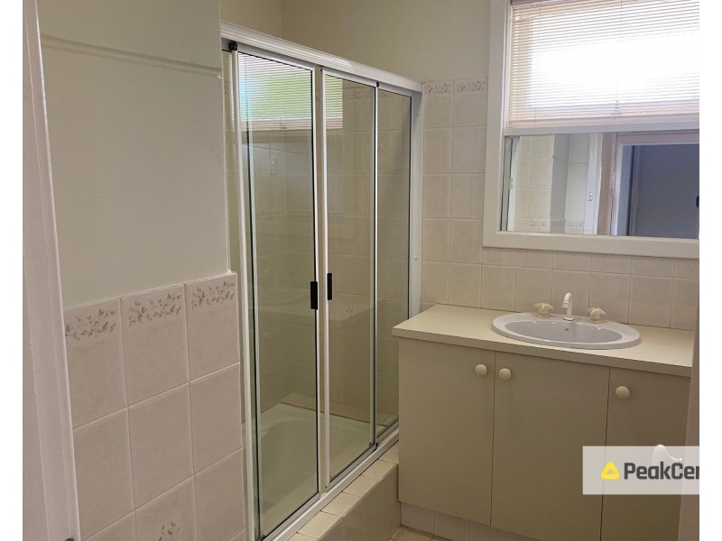 11 Bedford Rd, Ardross WA 6153