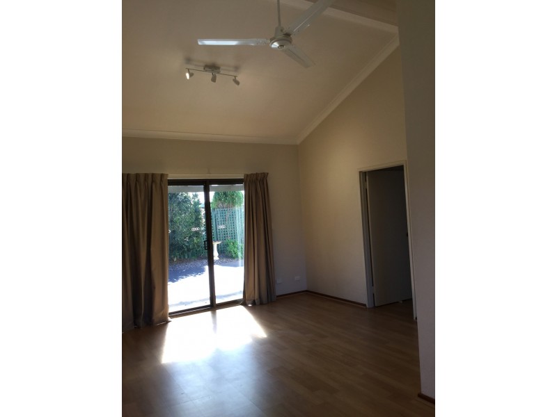 9/94-96 Matheson Road, Applecross WA 6153