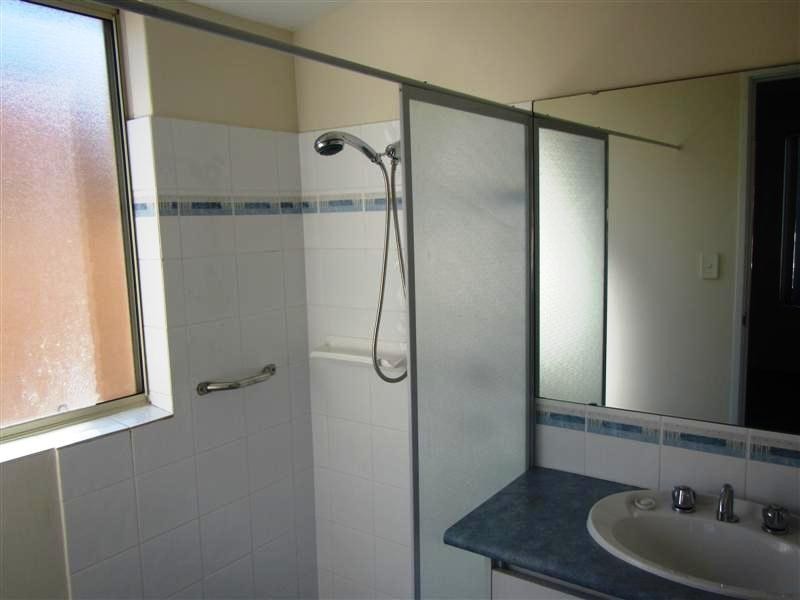 14 Champion Drive, Bertram WA 6167