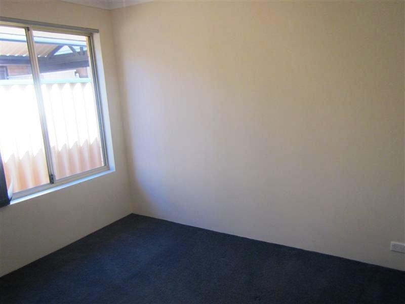 14 Champion Drive, Bertram WA 6167