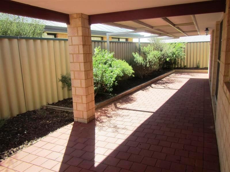 14 Champion Drive, Bertram WA 6167