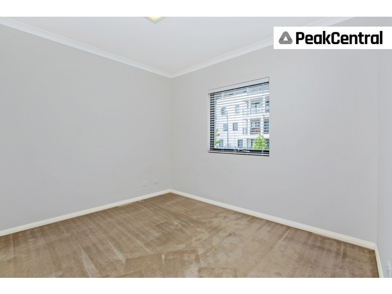 25/2 Stockton Bend, Cockburn Central WA 6164