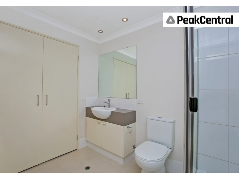 25/2 Stockton Bend, Cockburn Central WA 6164