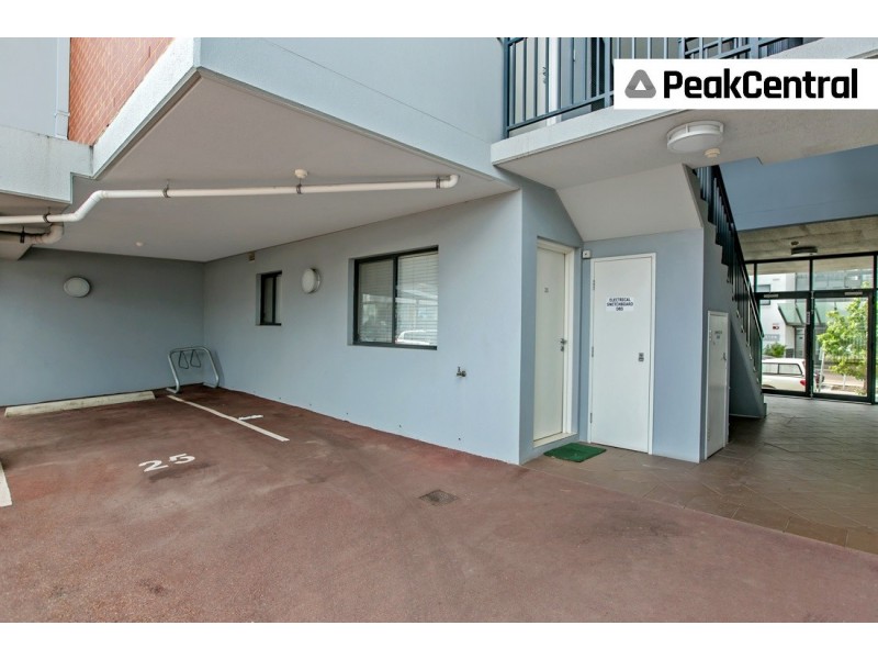 25/2 Stockton Bend, Cockburn Central WA 6164