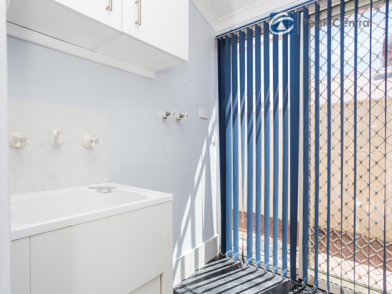 9 Lavender Way, Success WA 6164