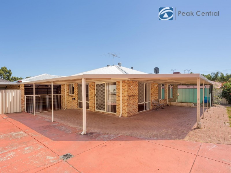 9 Lavender Way, Success WA 6164