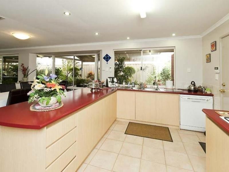83 Lydon Boulevard, Atwell WA 6164