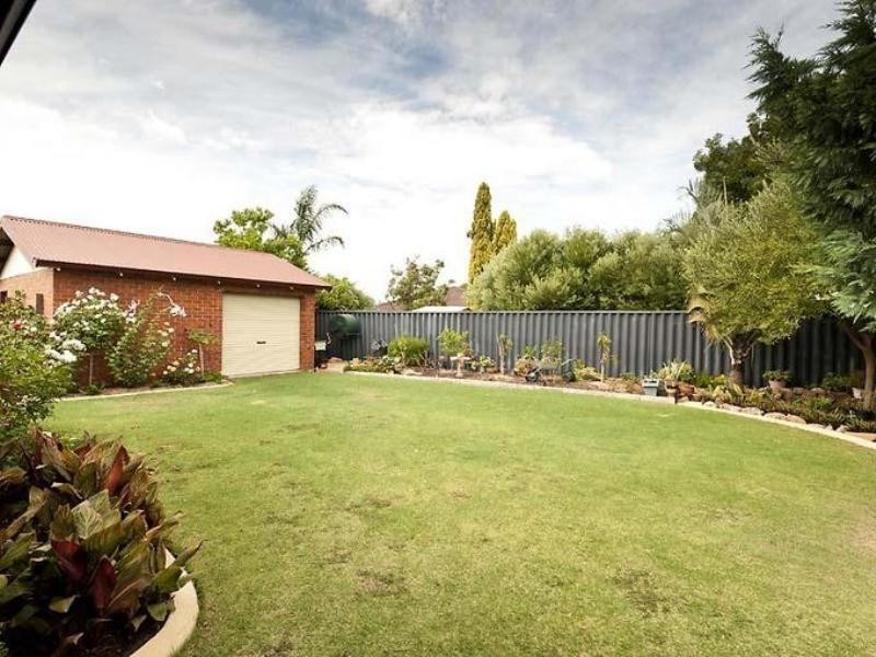 83 Lydon Boulevard, Atwell WA 6164