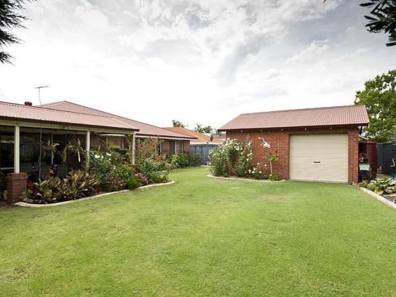 83 Lydon Boulevard, Atwell WA 6164