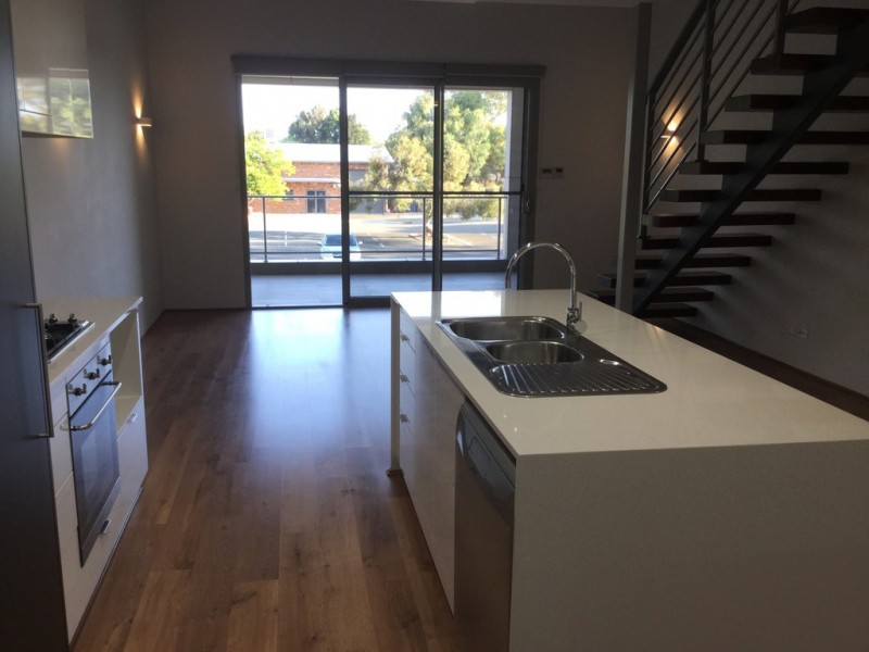 11/2 Downey Drive, Como WA 6152