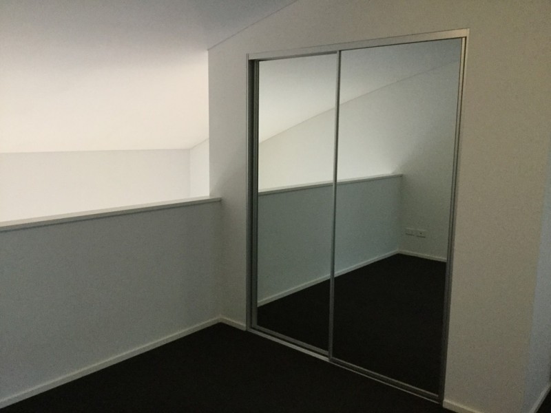 11/2 Downey Drive, Como WA 6152