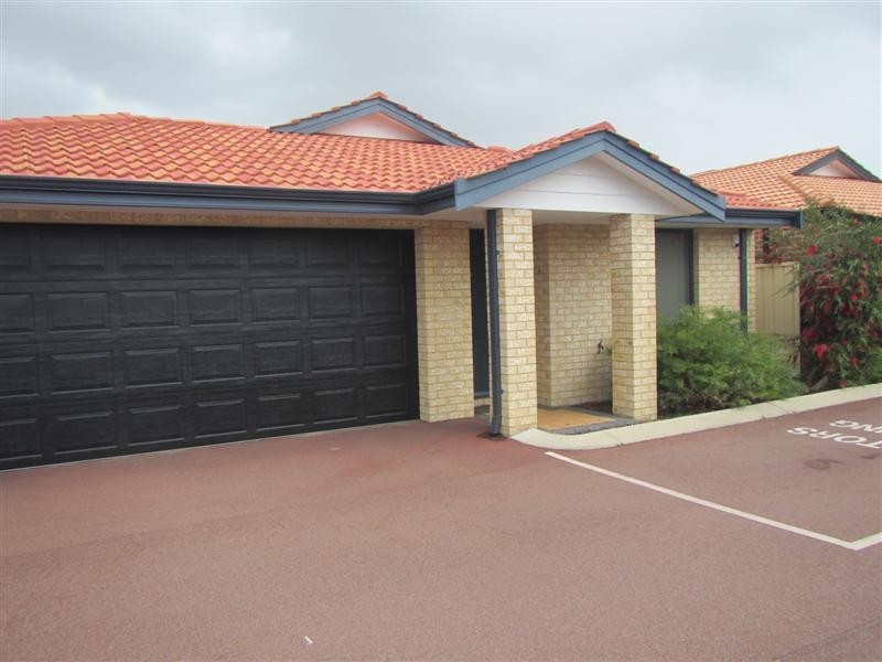 15/7 Barfield Road, Hammond Park WA 6164