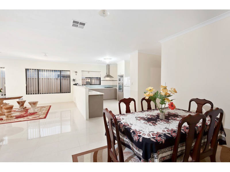 37 Unity Way, Atwell WA 6164