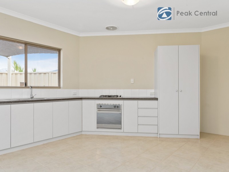 3B Satyr Way, Success WA 6164