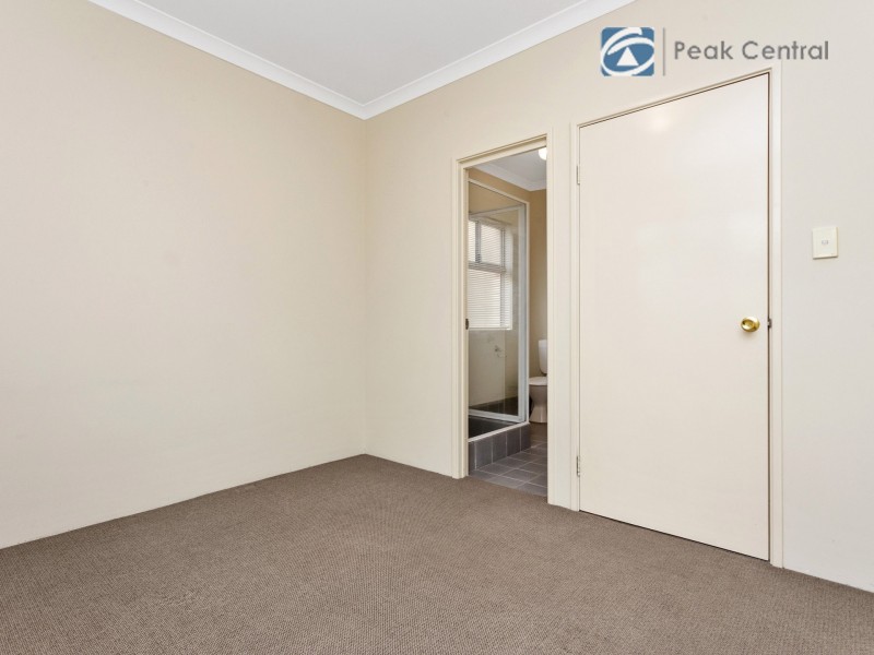 3B Satyr Way, Success WA 6164