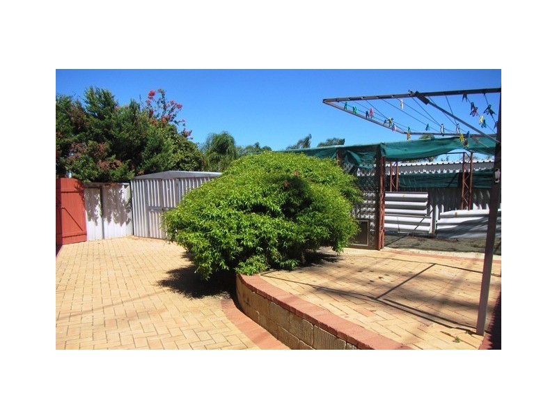 7 Bauera Glade, South Lake WA 6164